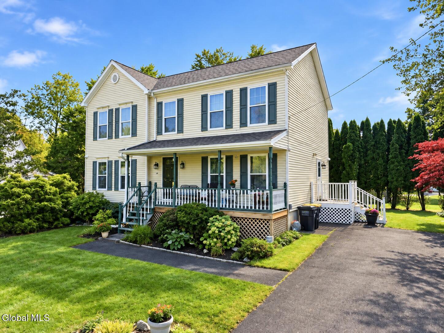 44 Cordell Road Colonie NY 12304