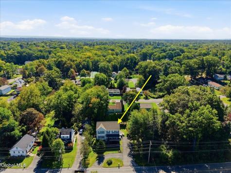 44 Cordell Road Colonie NY 12304