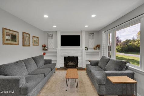 4 Wilson Drive Glenville NY 12302