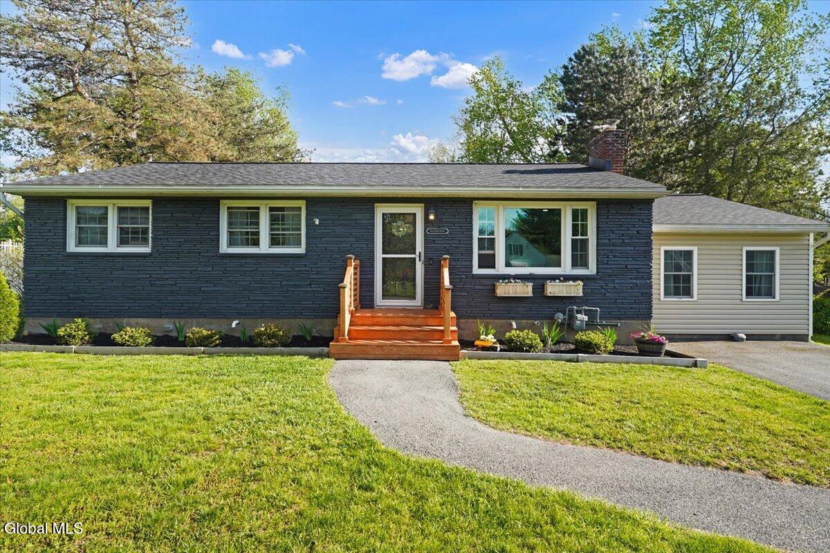 4 Wilson Drive Glenville NY 12302