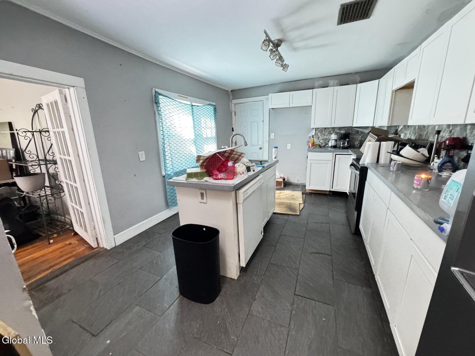 4426 New York 43 Rensselaer NY 12144