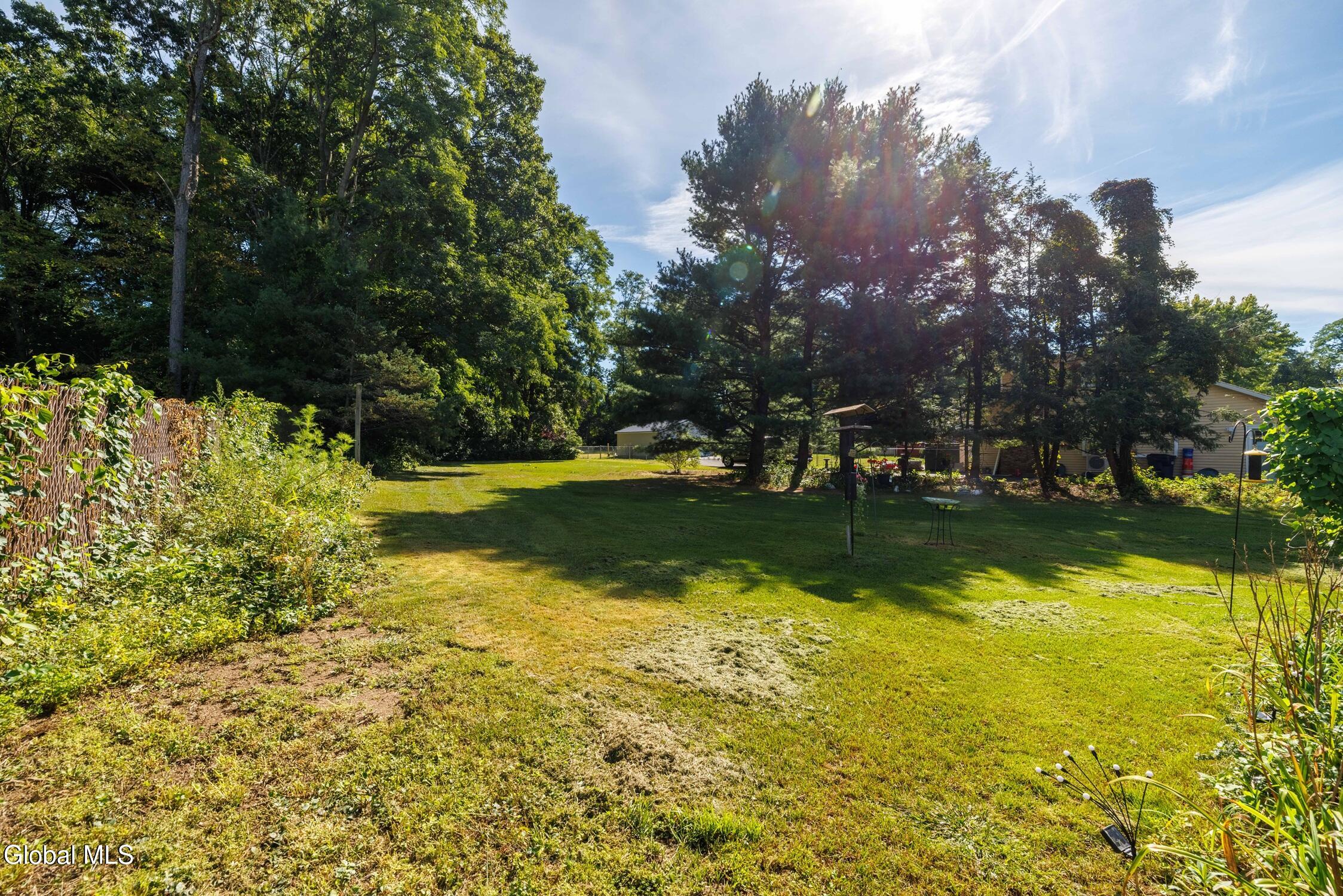 127 Sylvia Lane Schenectady NY 12306