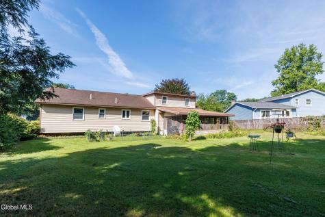 127 Sylvia Lane Schenectady NY 12306