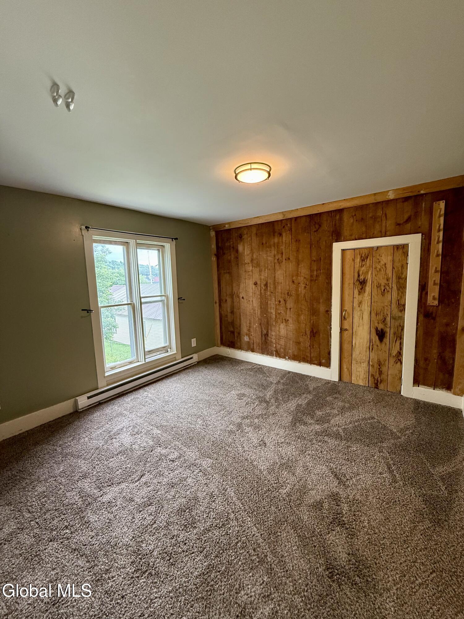 17 Algonkin Street Ticonderoga NY 12883