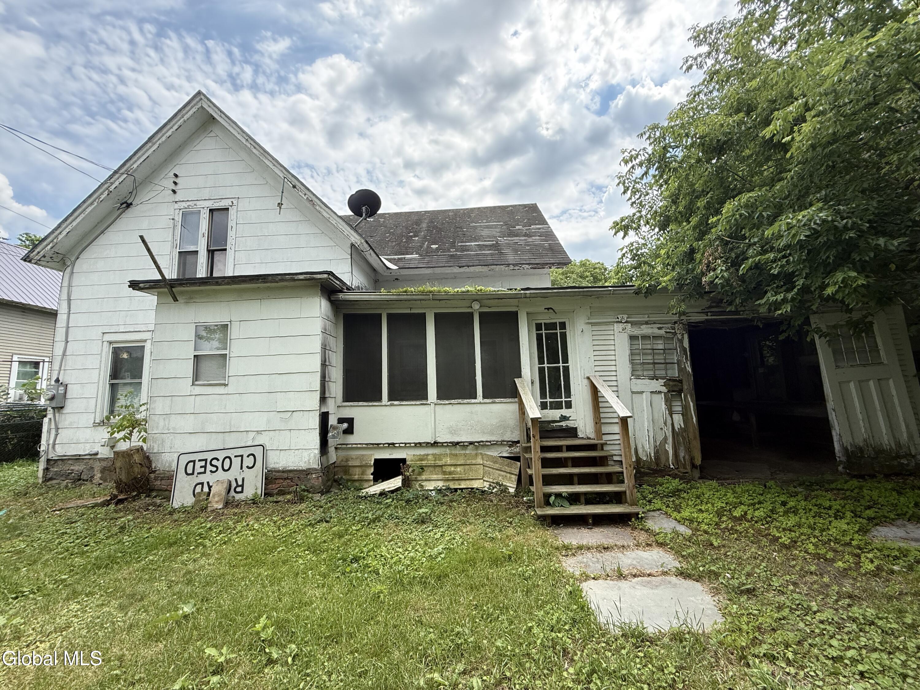 17 Algonkin Street Ticonderoga NY 12883