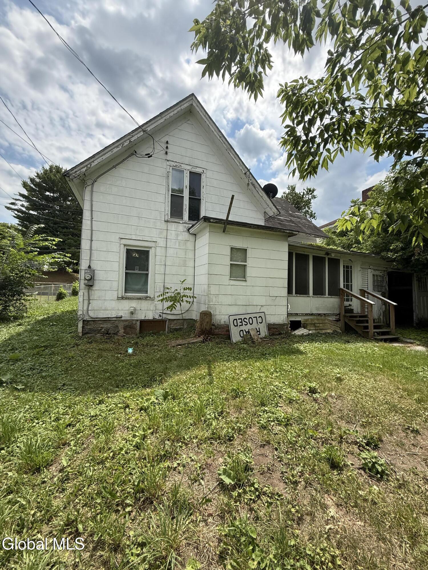 17 Algonkin Street Ticonderoga NY 12883