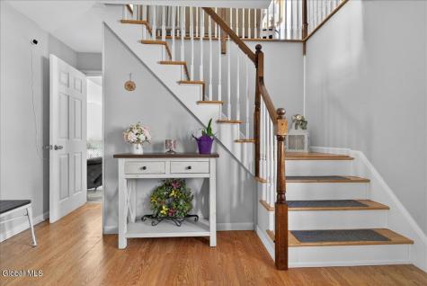 2158 Robinwood Avenue Schenectady NY 12306