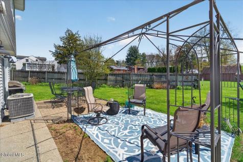 2158 Robinwood Avenue Schenectady NY 12306