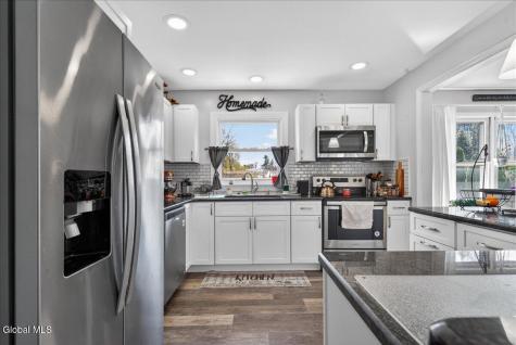 2158 Robinwood Avenue Schenectady NY 12306