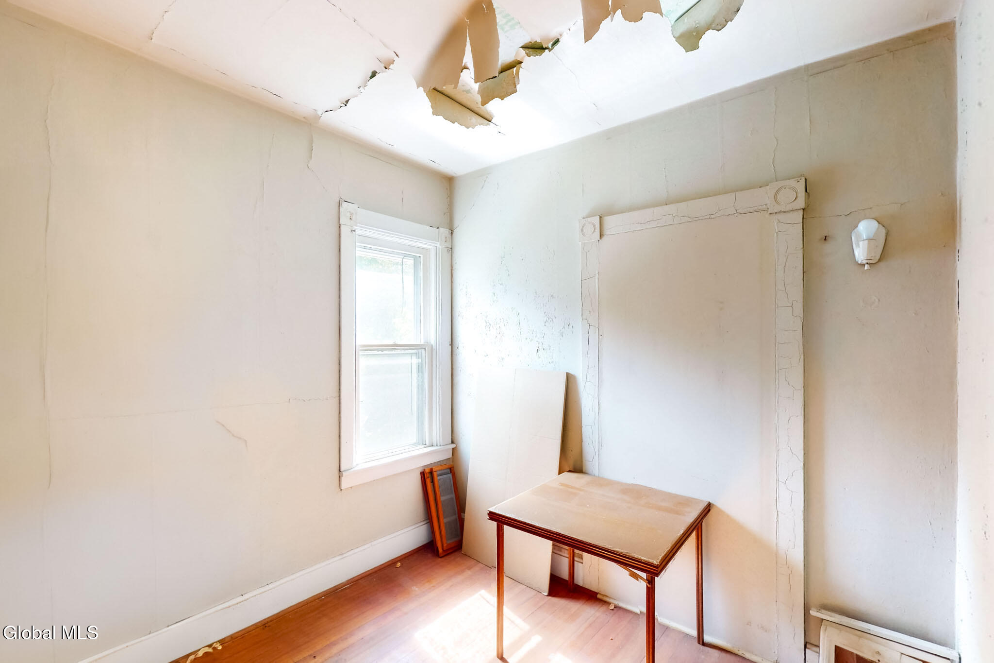 31 W 11th Avenue Gloversville NY 12078
