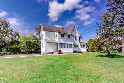 31 W 11th Avenue Gloversville NY 12078