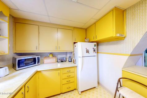 31 W 11th Avenue Gloversville NY 12078