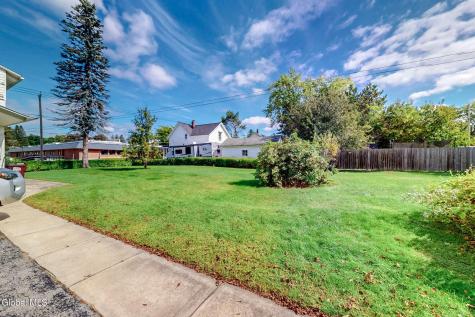 31 W 11th Avenue Gloversville NY 12078