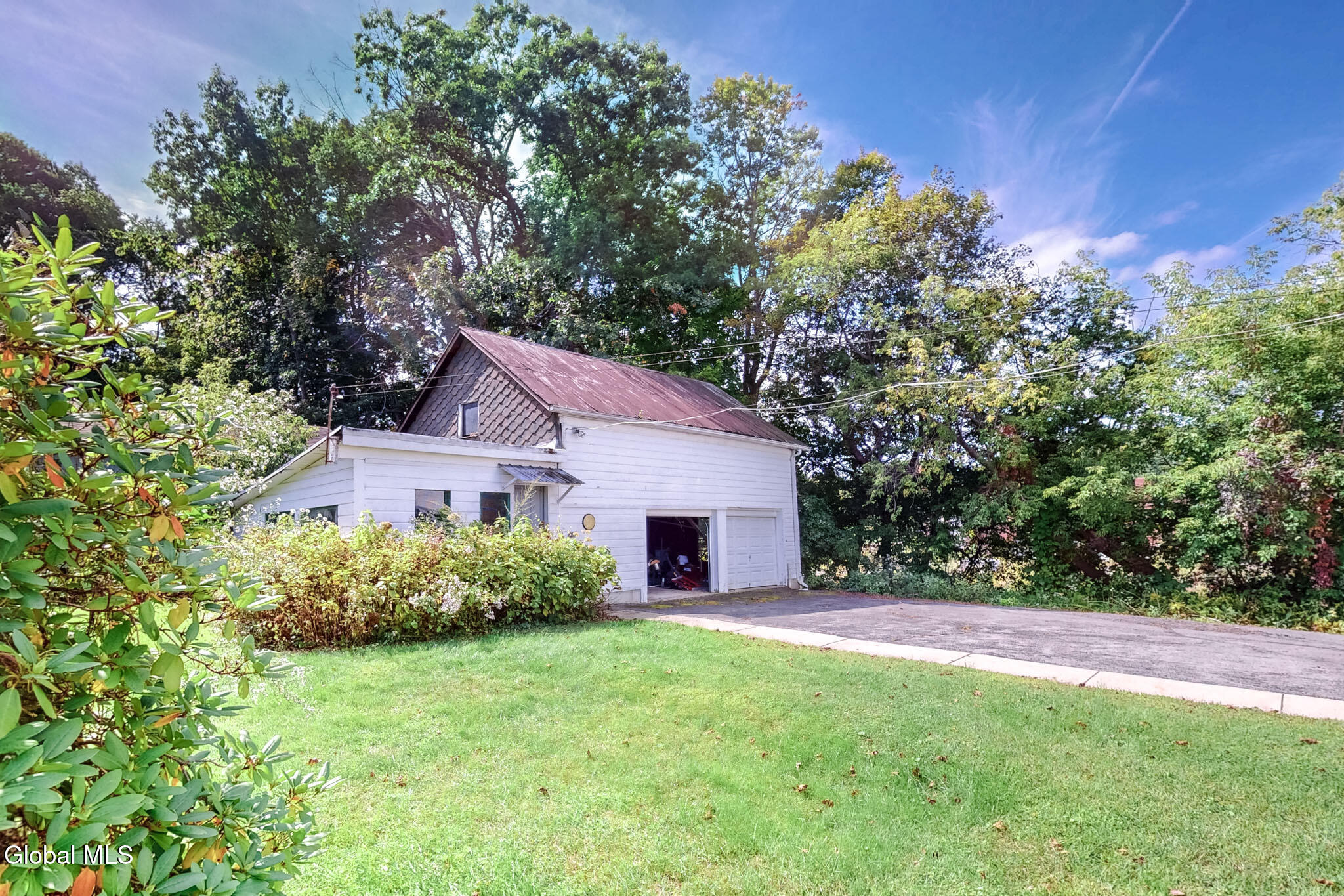 31 W 11th Avenue Gloversville NY 12078