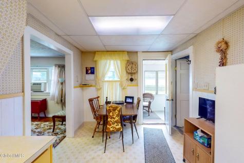 31 W 11th Avenue Gloversville NY 12078
