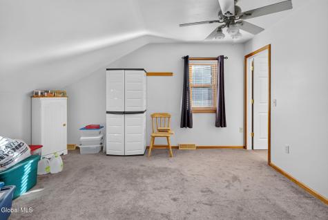 8 Helen Terrace Colonie NY 12211