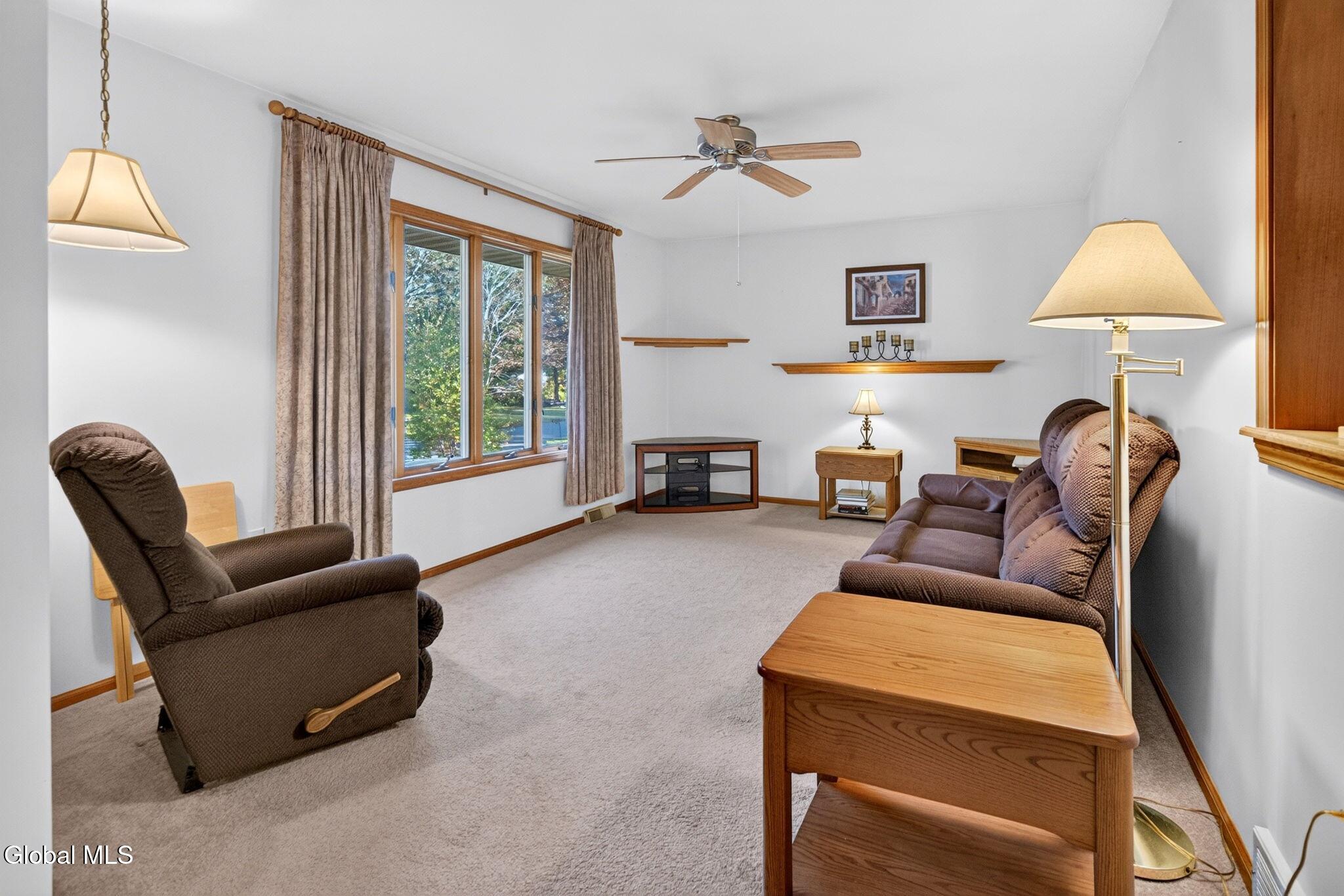 8 Helen Terrace Colonie NY 12211