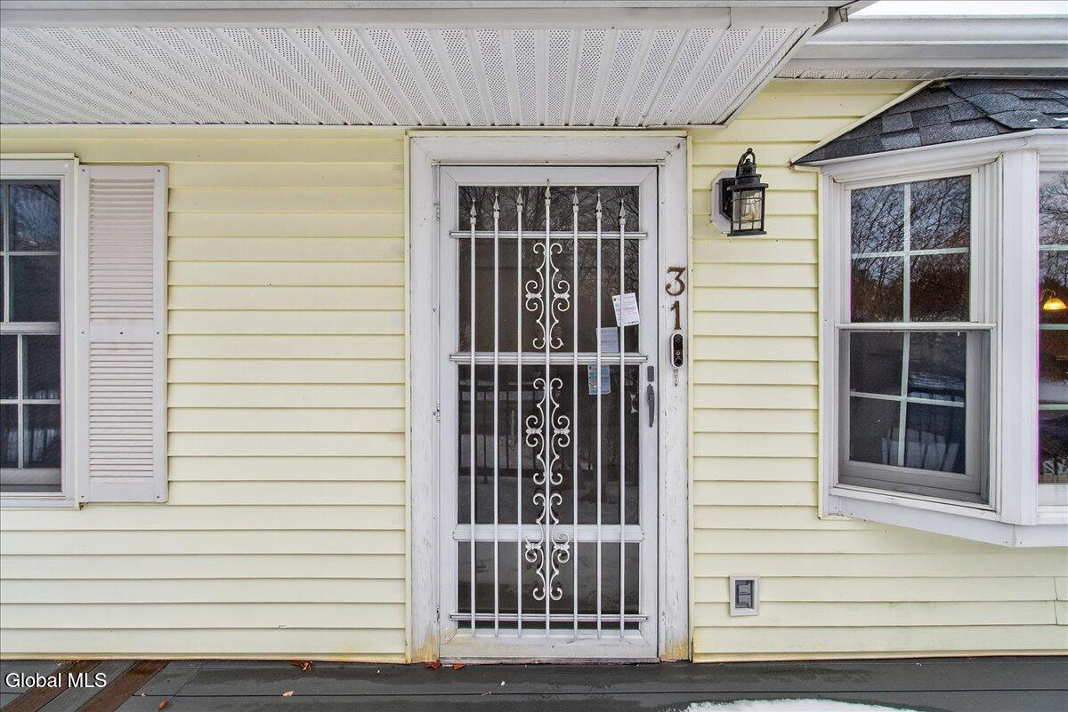31 Amelia Drive Niskayuna NY 12309