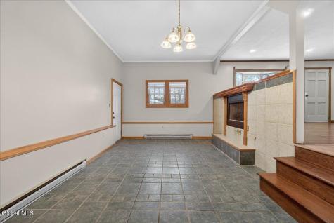 31 Amelia Drive Niskayuna NY 12309