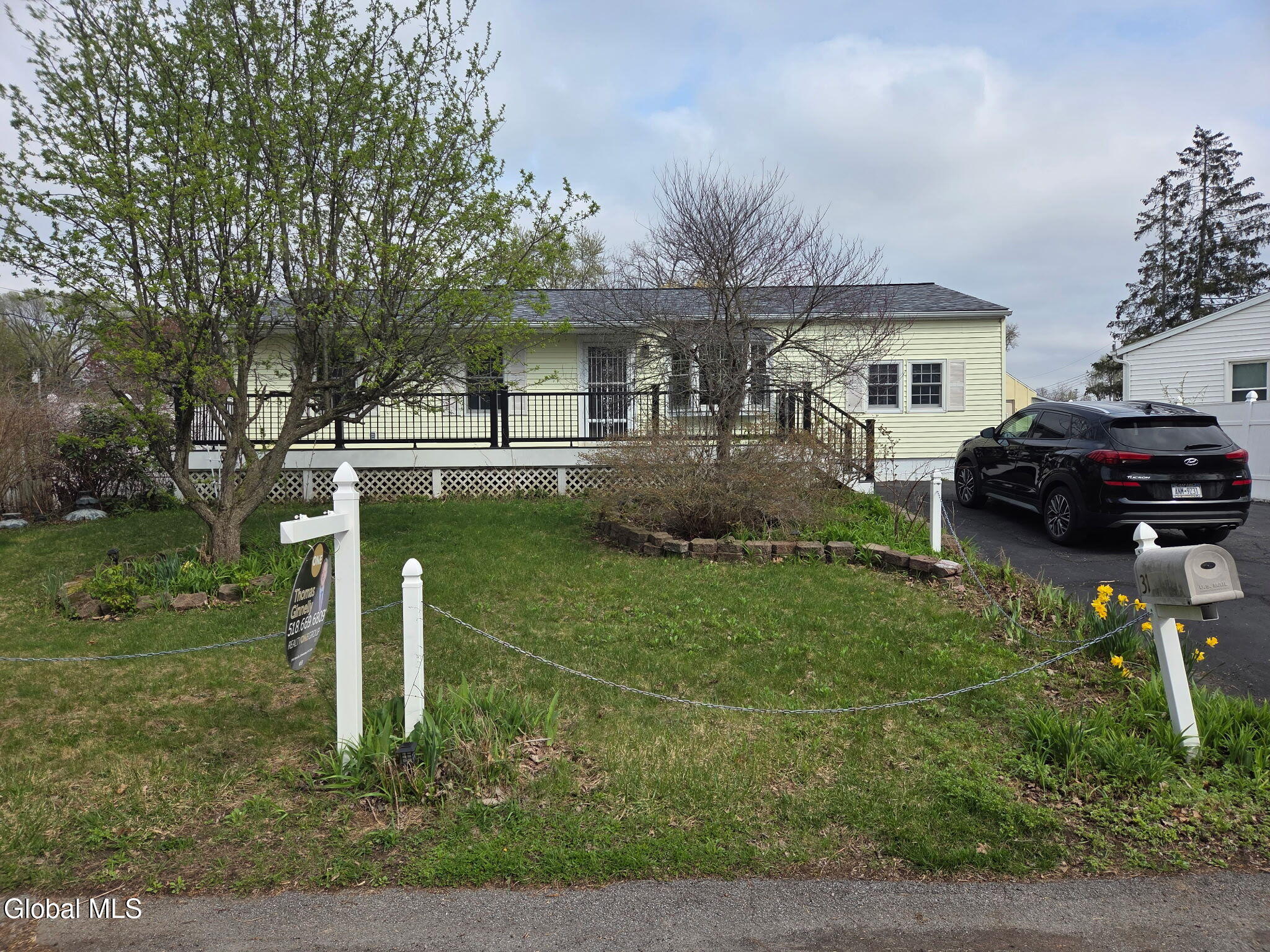 31 Amelia Drive Niskayuna NY 12309