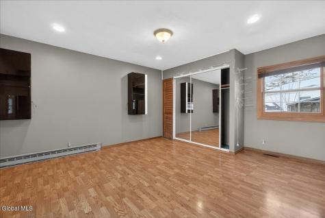 31 Amelia Drive Niskayuna NY 12309