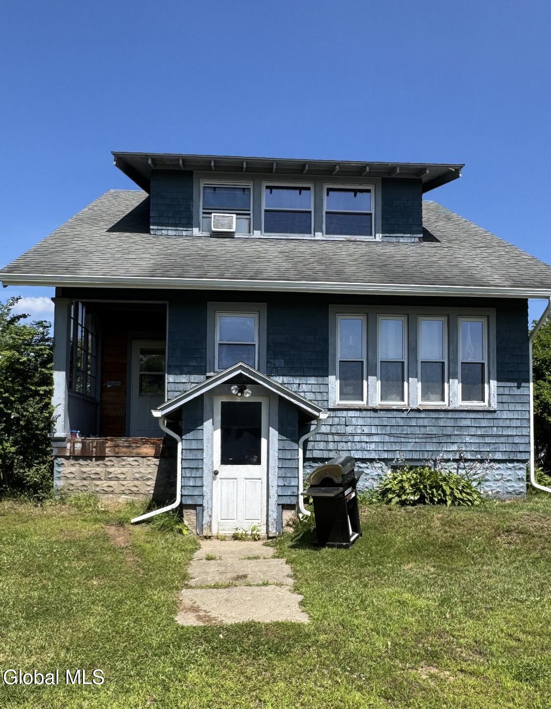 14 Library Avenue Warrensburg NY 12885