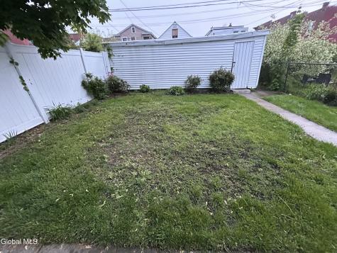 1816 4th Avenue Watervliet NY 12189