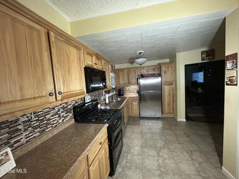1816 4th Avenue Watervliet NY 12189