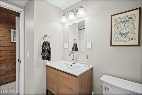 44 Braintree Street Albany NY 12205