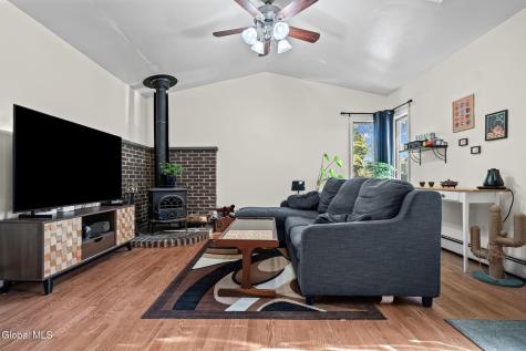 44 Braintree Street Albany NY 12205