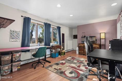 44 Braintree Street Albany NY 12205