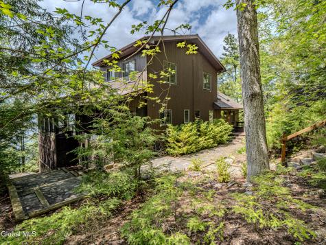 5569 Evergreen Shores Way Putnam Station NY 12861