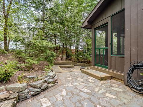 5569 Evergreen Shores Way Putnam Station NY 12861