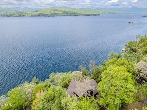 5569 Evergreen Shores Way Putnam Station NY 12861