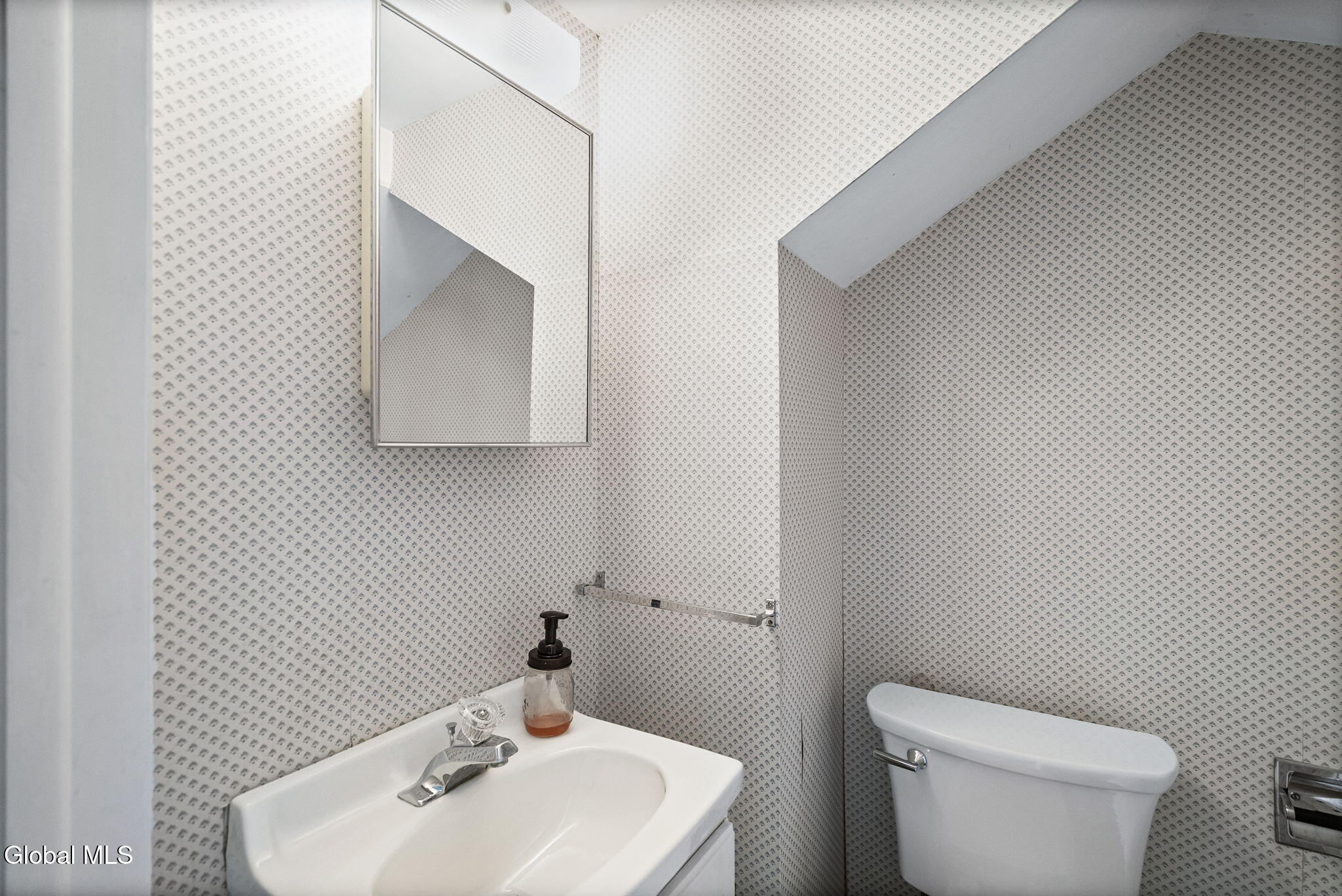204 Kenwood Avenue Delmar NY 12054