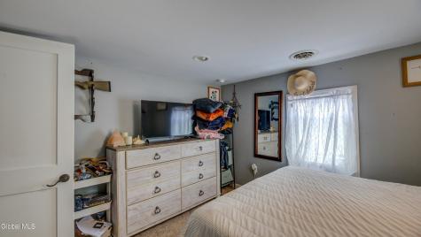 119 5th Avenue Gloversville NY 12078