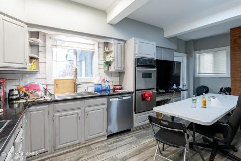 598 Central Avenue Albany NY 12206