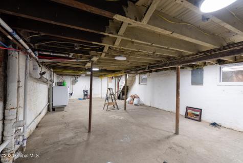 598 Central Avenue Albany NY 12206