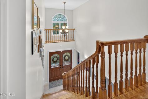 329 E Campbell Road Schenectady NY 12303