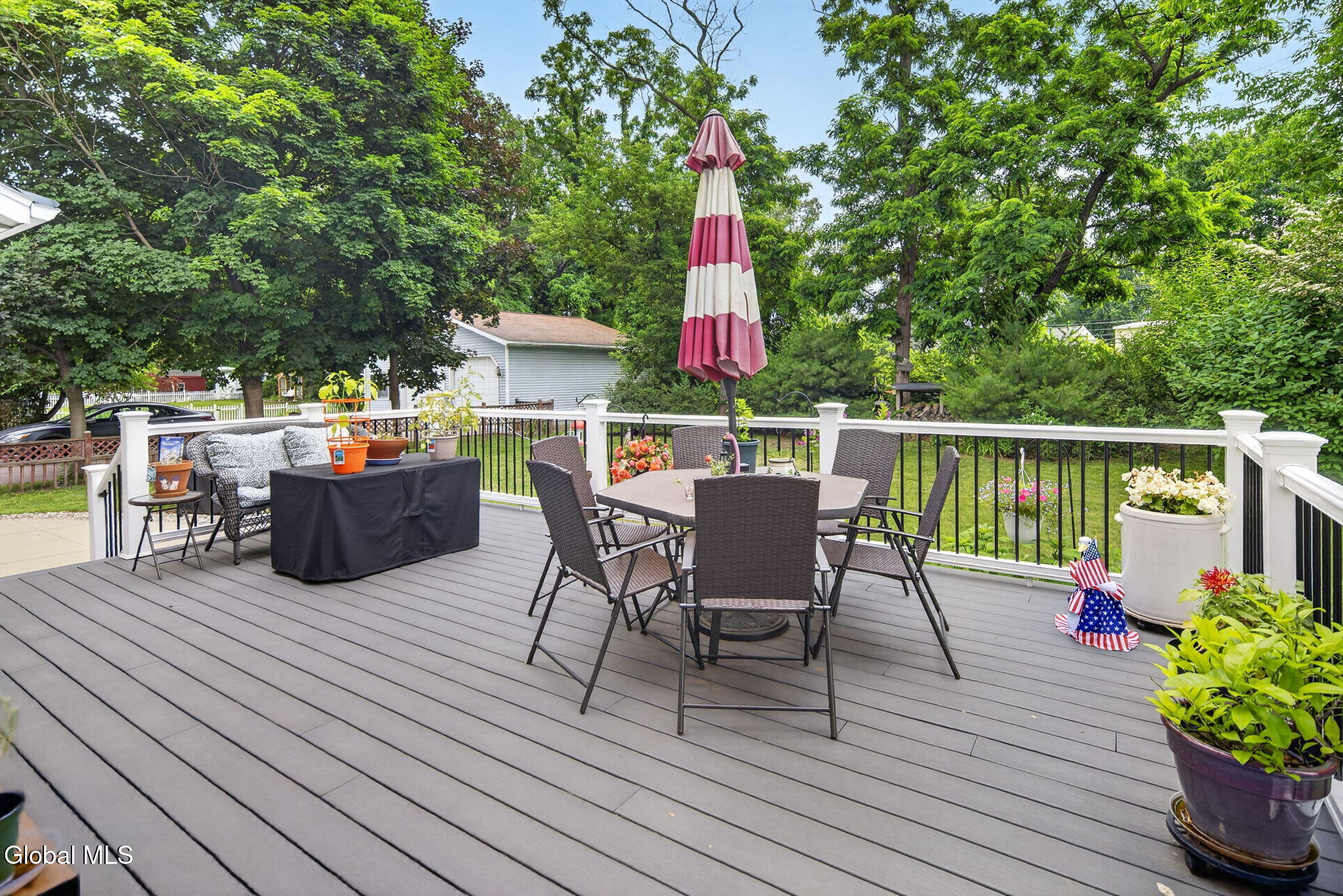 329 E Campbell Road Schenectady NY 12303