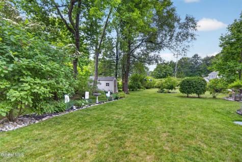 329 E Campbell Road Schenectady NY 12303