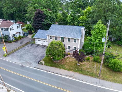 329 E Campbell Road Schenectady NY 12303