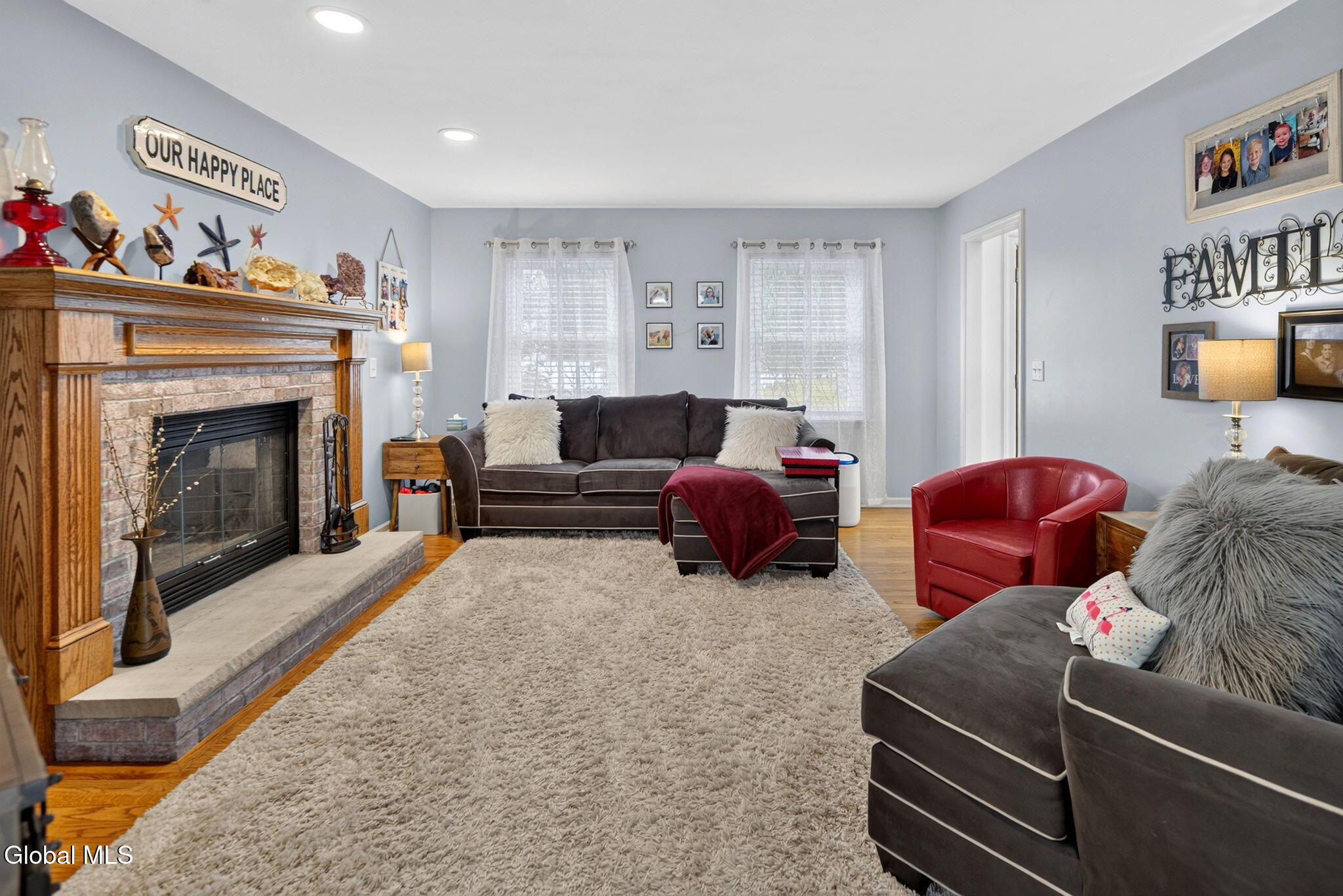 329 E Campbell Road Schenectady NY 12303