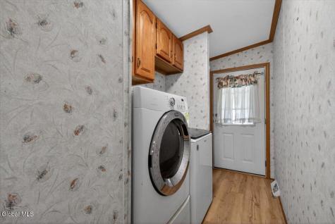354 Hughes Road Amsterdam NY 12010