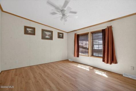 354 Hughes Road Amsterdam NY 12010