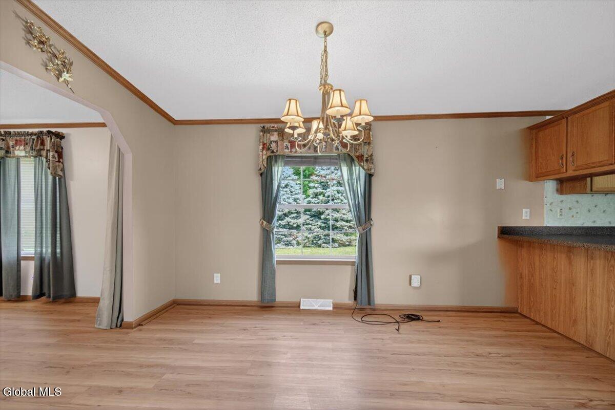 354 Hughes Road Amsterdam NY 12010