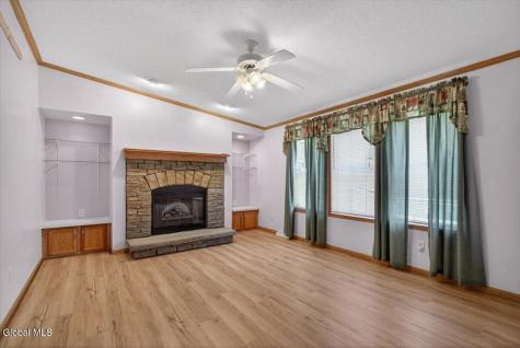 354 Hughes Road Amsterdam NY 12010