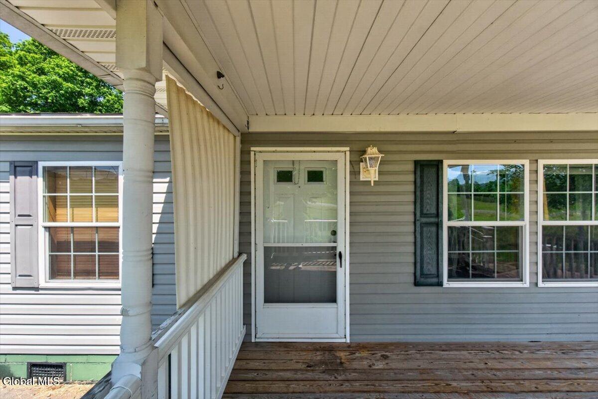 354 Hughes Road Amsterdam NY 12010