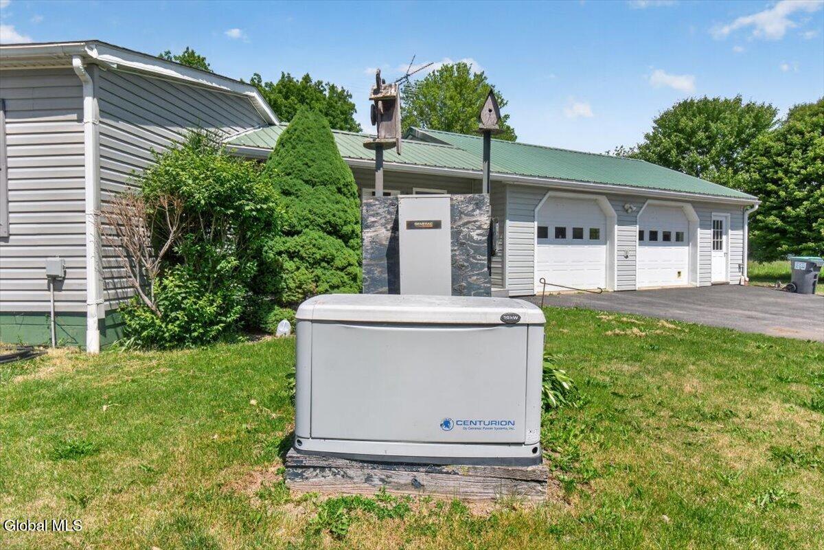 354 Hughes Road Amsterdam NY 12010