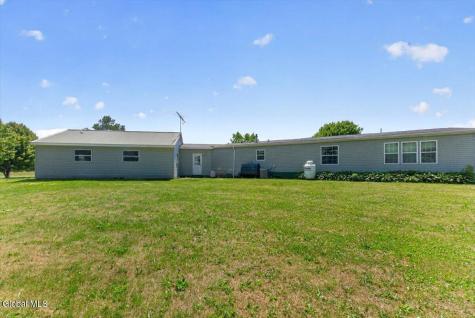 354 Hughes Road Amsterdam NY 12010